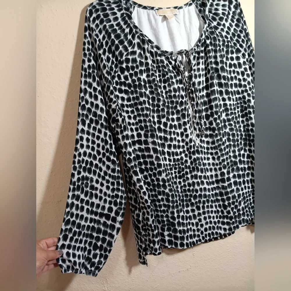 Michael Kors chic top